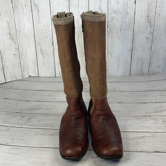 Ugg Smithfield Leather Knee Boots - Picture 4 of 15